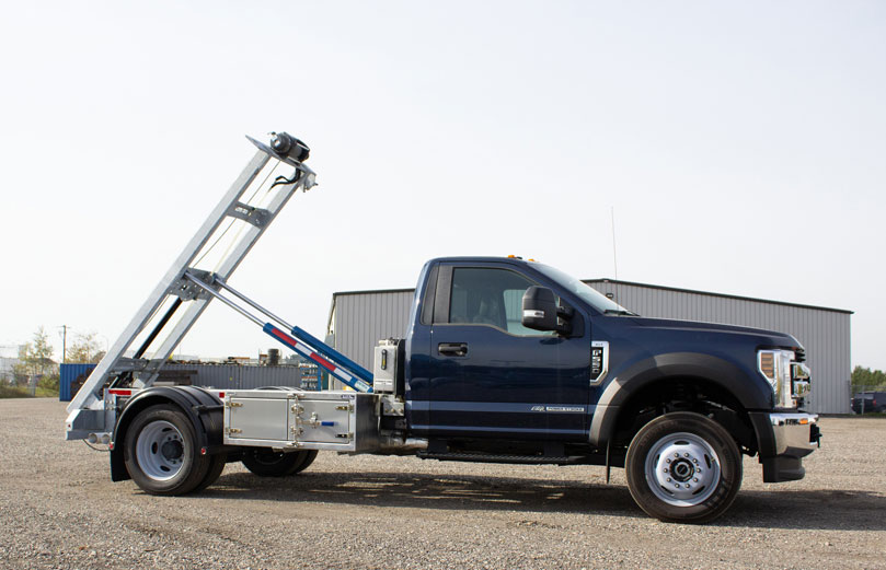 FORD F550 ROLL OFF SYSTEM ON TRUX (3)