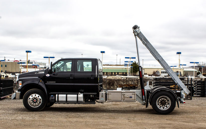 FORD F750 ON TRUX ROLL OFF (13)